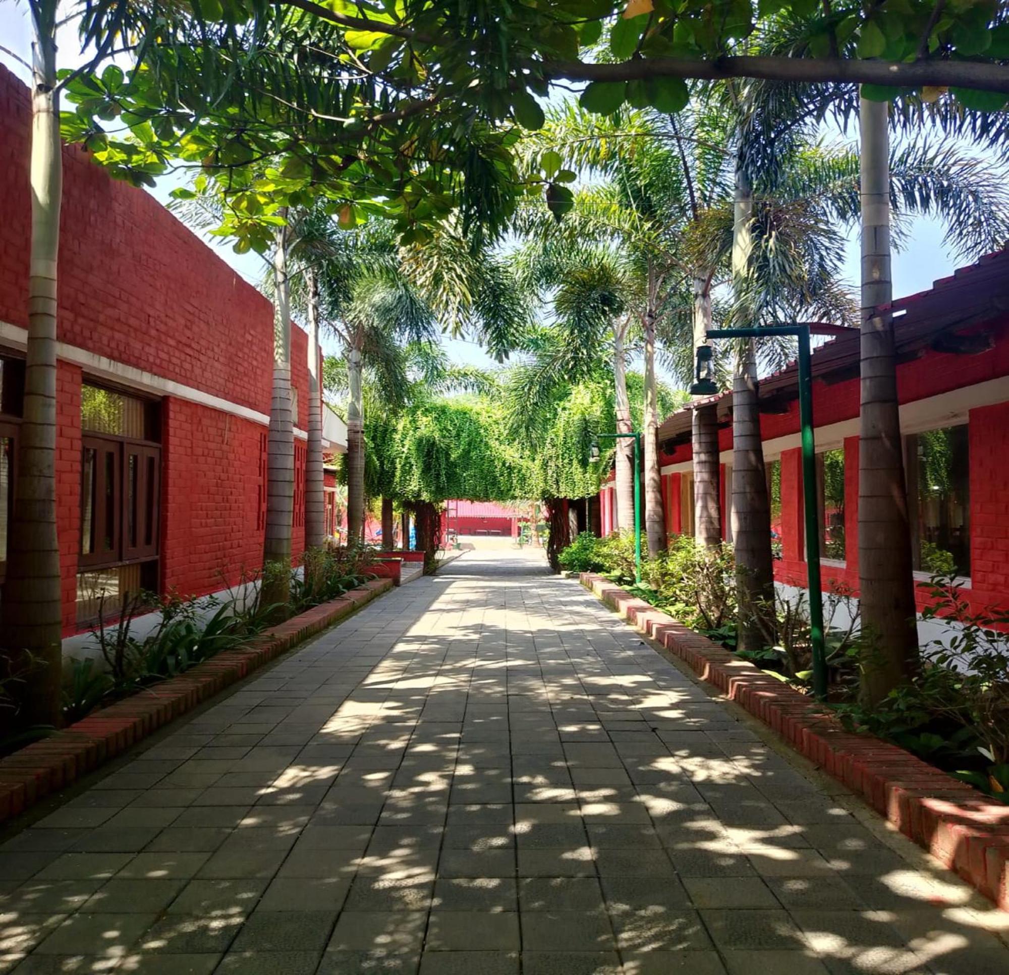 Green Point - Hotels And Resorts In Angul Exterior photo
