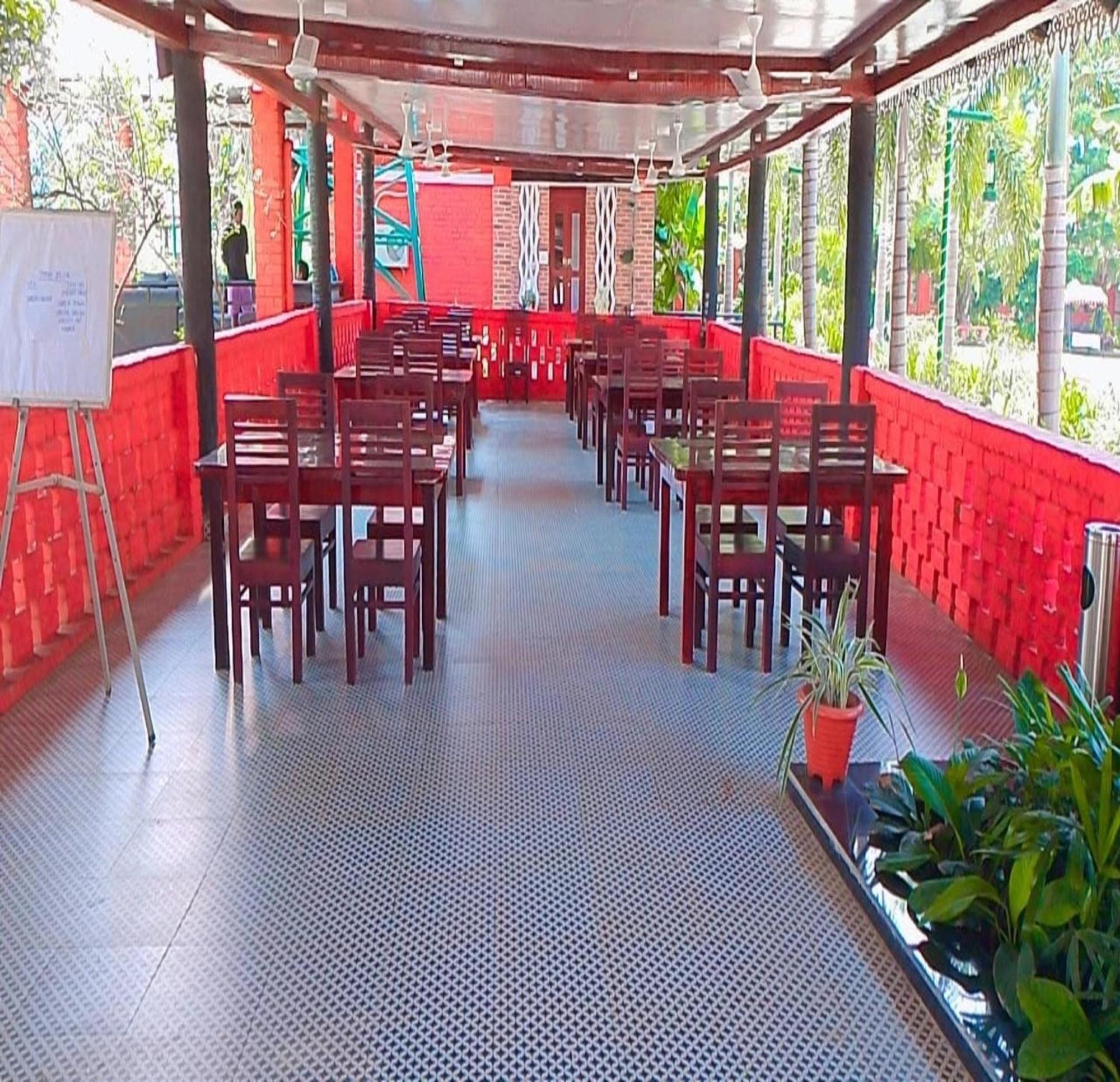 Green Point - Hotels And Resorts In Angul Exterior photo