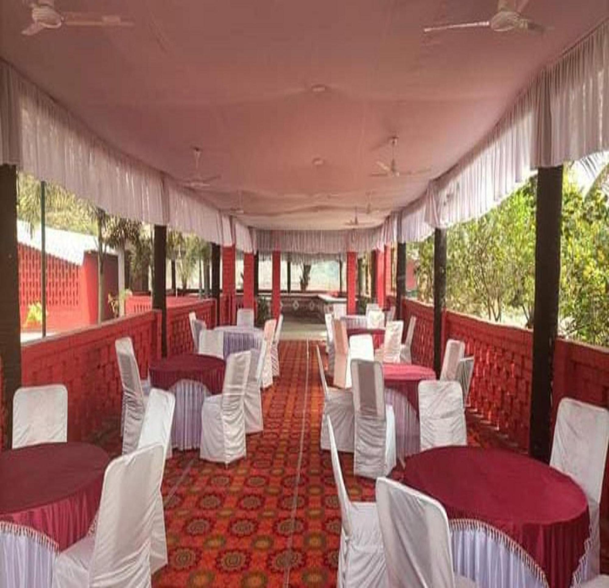 Green Point - Hotels And Resorts In Angul Exterior photo